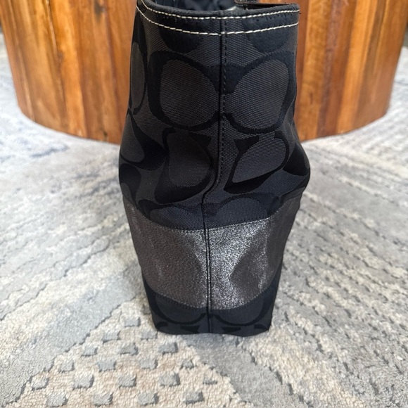 Coach Authentic 2007 Signature Stripe Top Handle Purse Tote - Picture 5 of 16